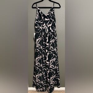 Elegant Black and Cream Women's Dress